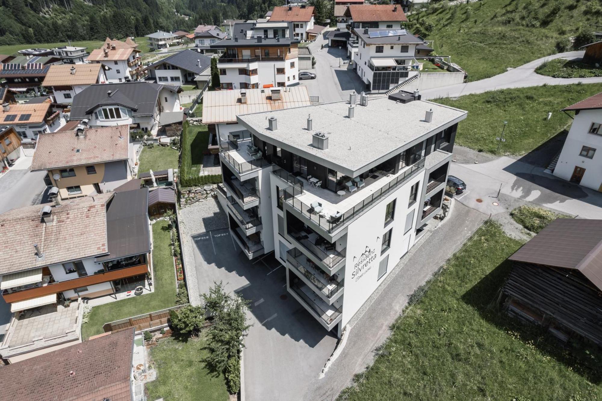 Charmantes Apartment In Der Residenz Silvretta - Inklusive Silvretta Card Premium See Exterior foto